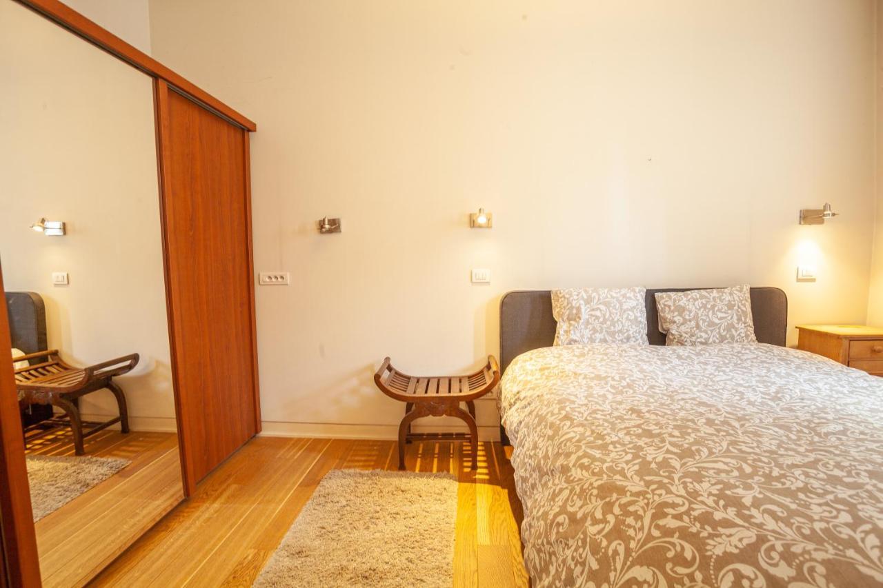 Luxury Suites Castel By Rikas Hotels Antwerpen Exteriör bild