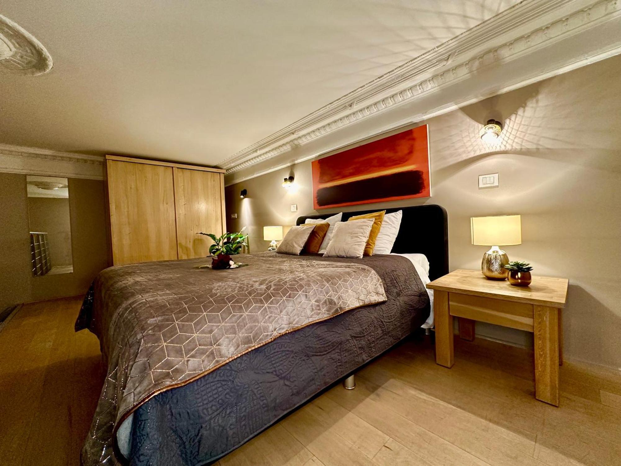 Luxury Suites Castel By Rikas Hotels Antwerpen Exteriör bild