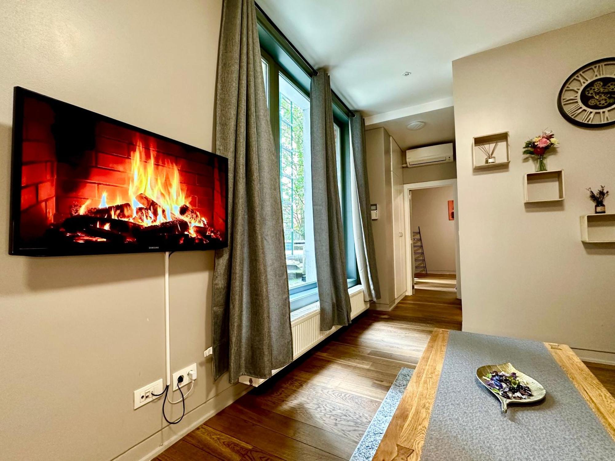 Luxury Suites Castel By Rikas Hotels Antwerpen Exteriör bild