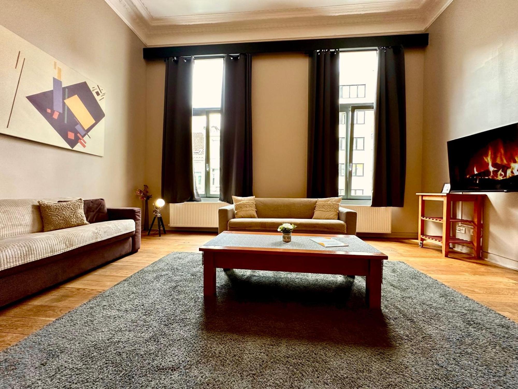 Luxury Suites Castel By Rikas Hotels Antwerpen Exteriör bild